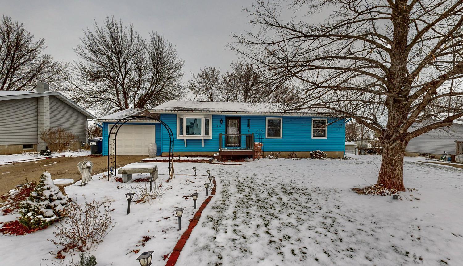 251 Carolann Street NW, Eyota, MN Castle Realty